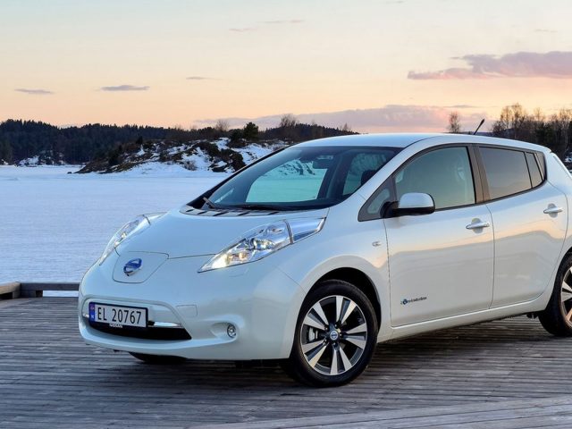 Nissan Leaf 